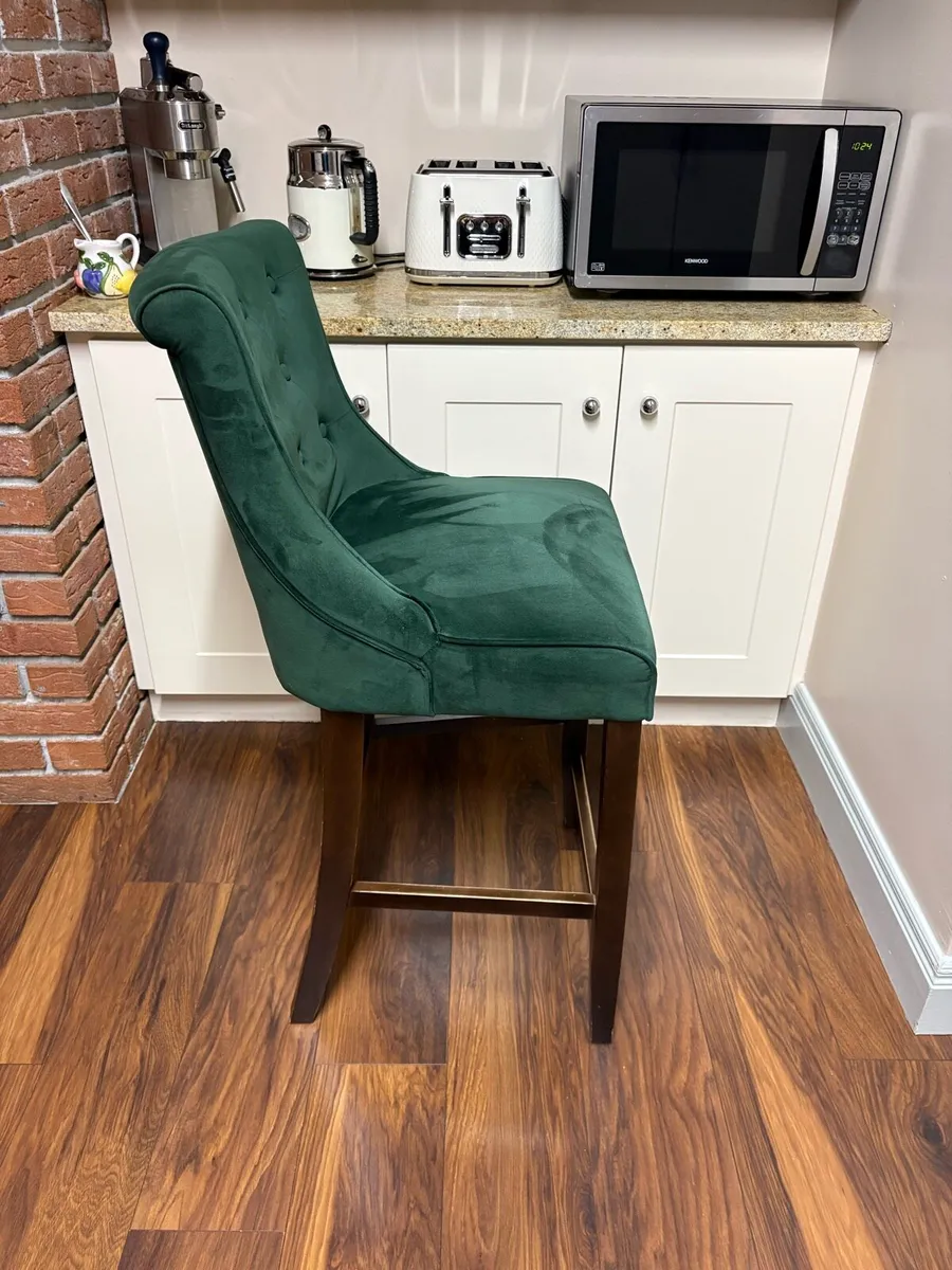 Island chairs/bar stool - Image 4