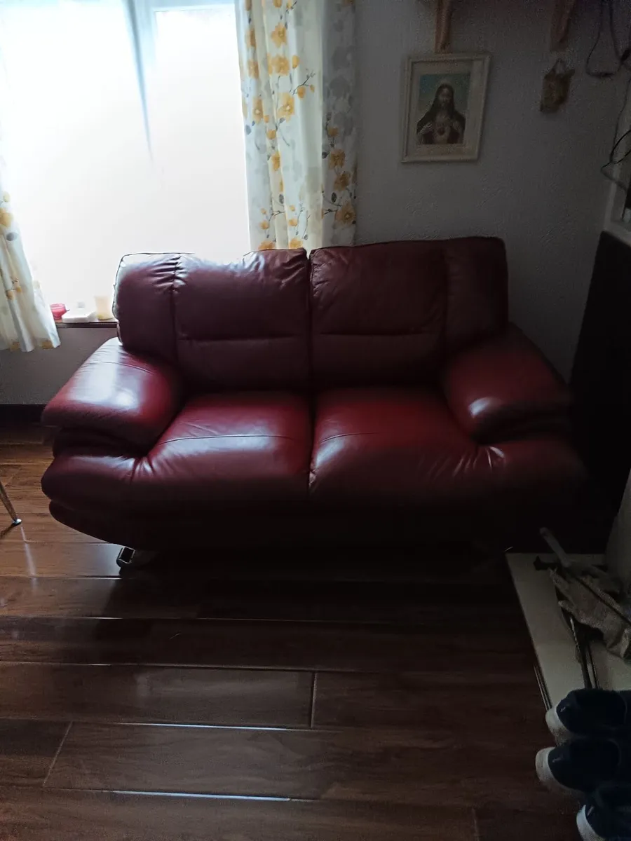 Sofa - Image 4