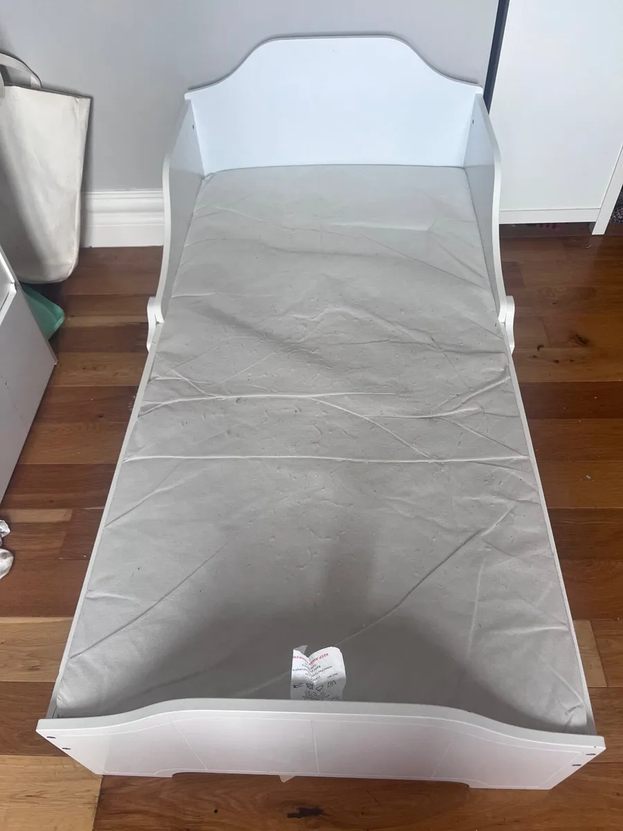 Toddler bed - Image 3