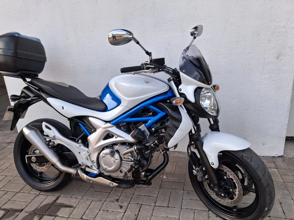 SUZUKI GLADIUS 650 2010 - Image 4