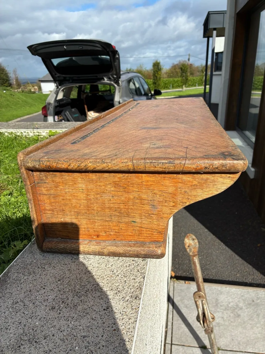 Old school desk - Image 2