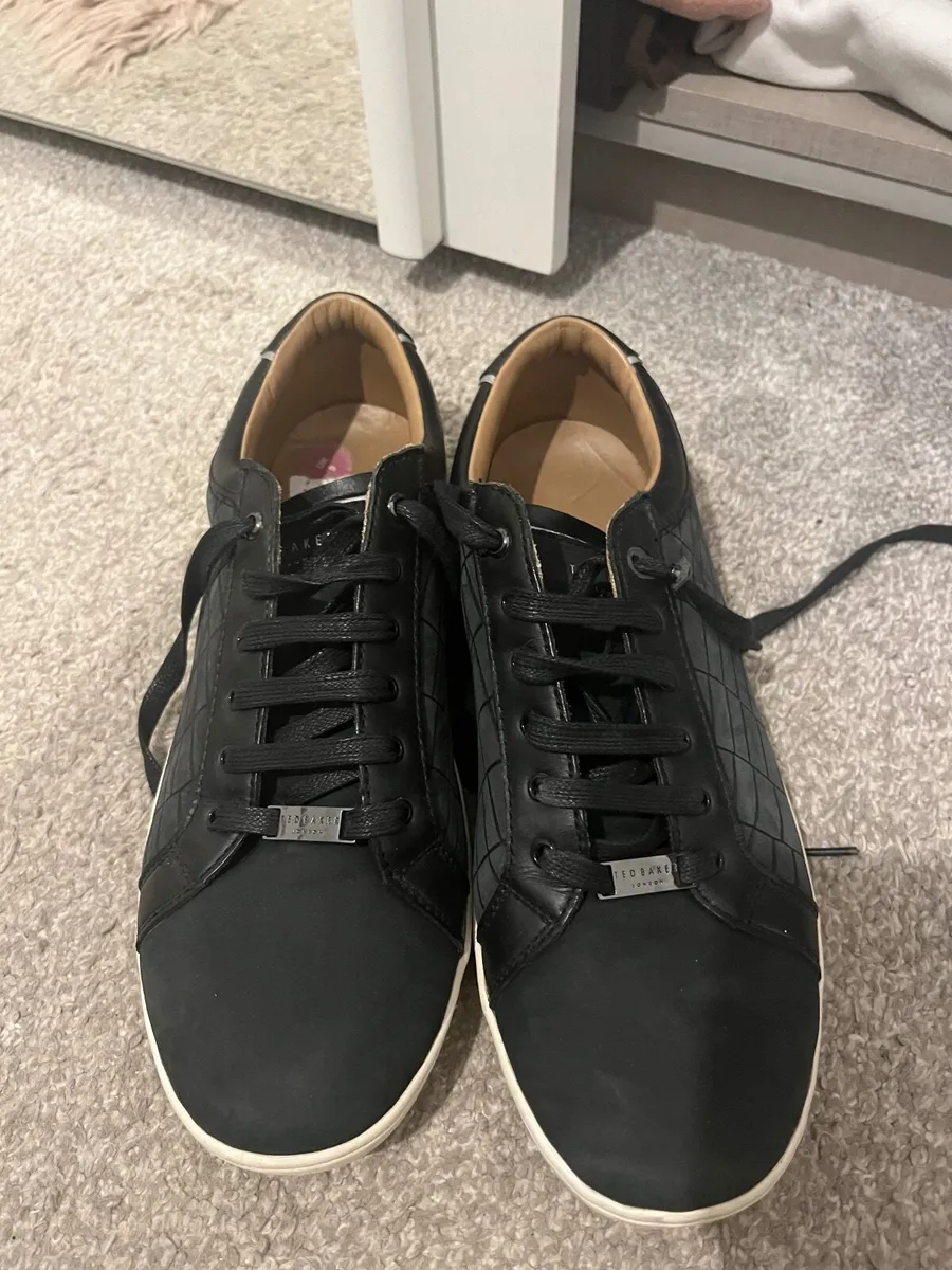 Shoes - Image 2