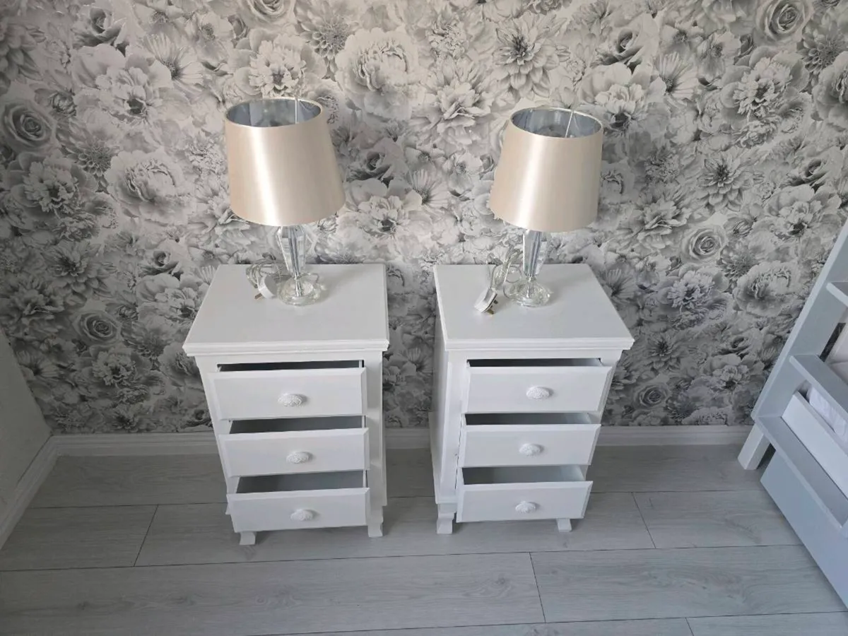 Bedside table lamps - Image 4