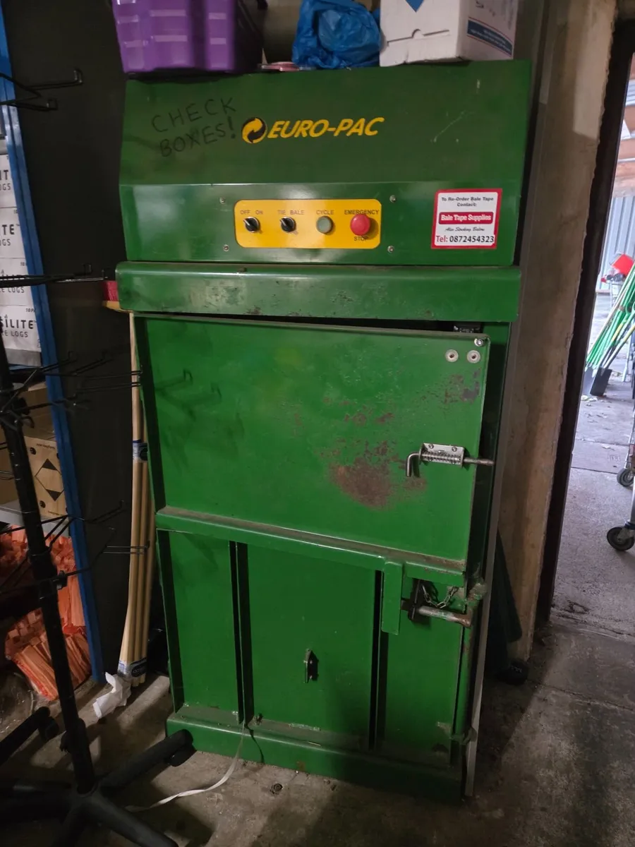 Shop bailer for cardboard - Image 2