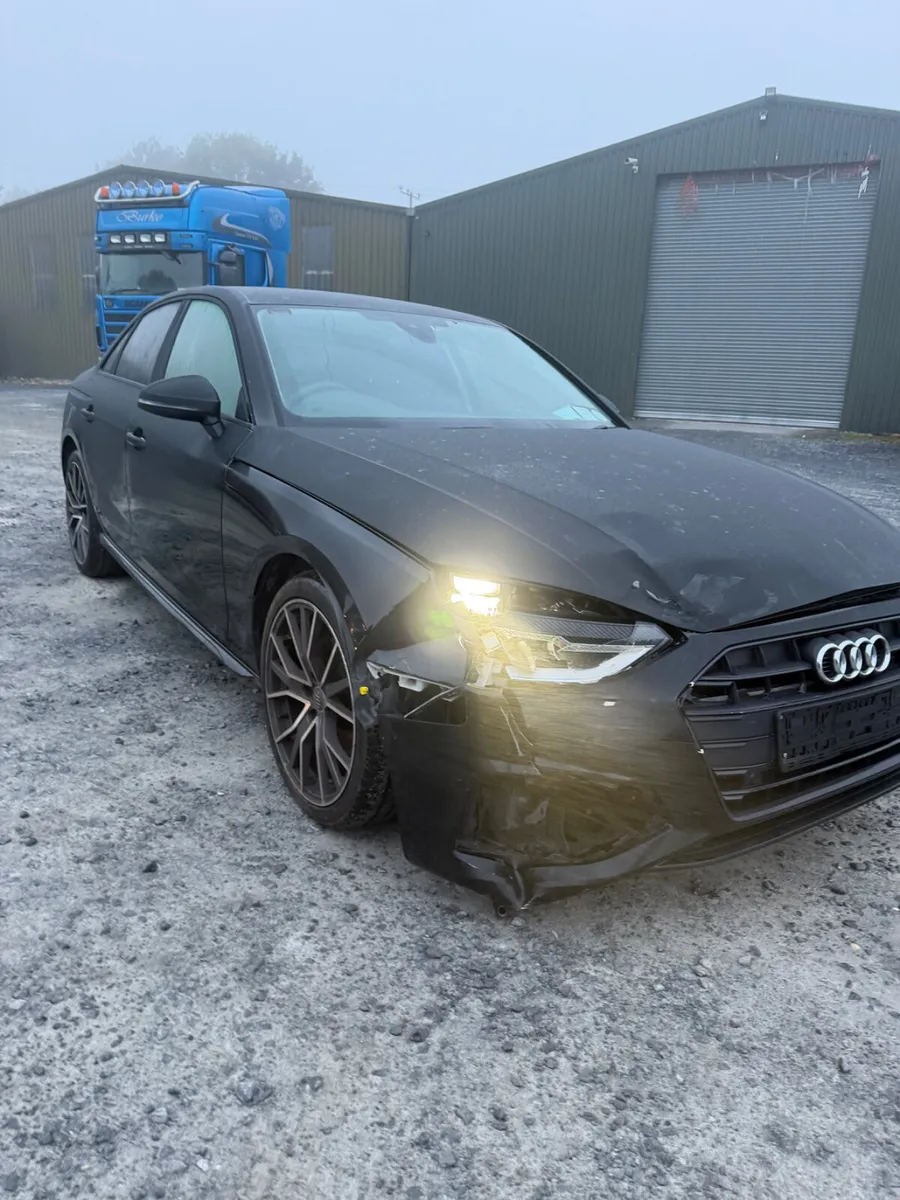2021 Audi  A4 2.0 diesel Automatic - Image 3