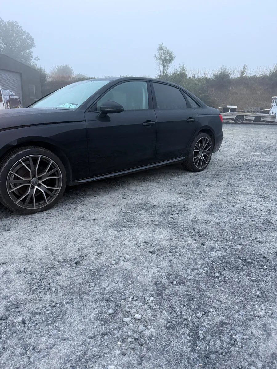 2021 Audi  A4 2.0 diesel Automatic - Image 4