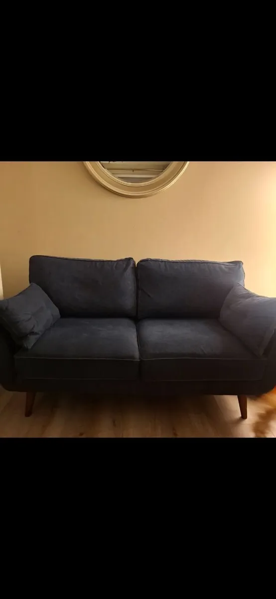 Couch - Image 3