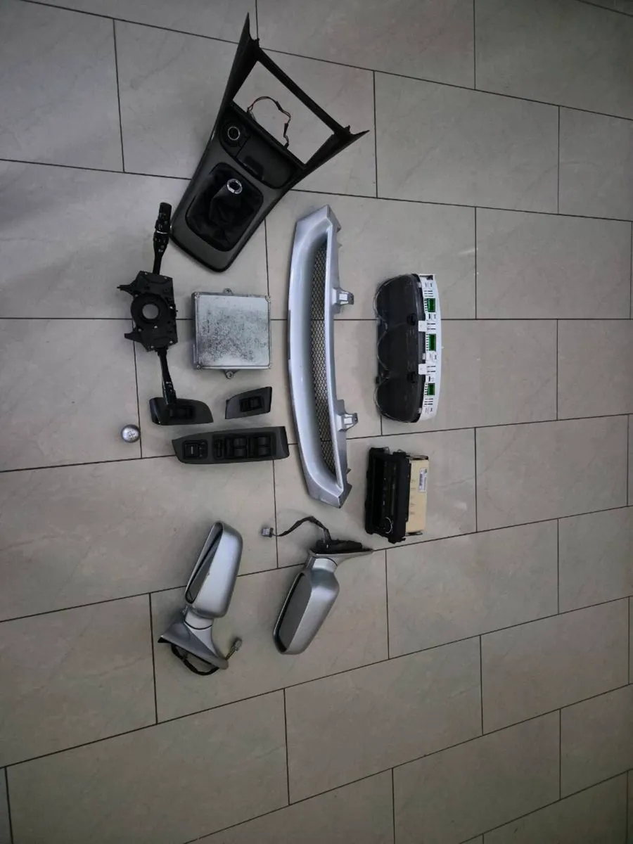 Honda Euro R CL1 PARTS - Image 4