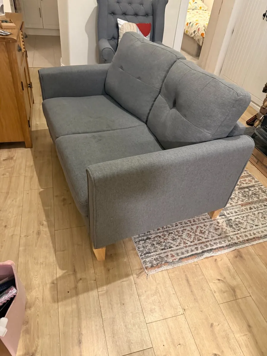 sofa - Image 2