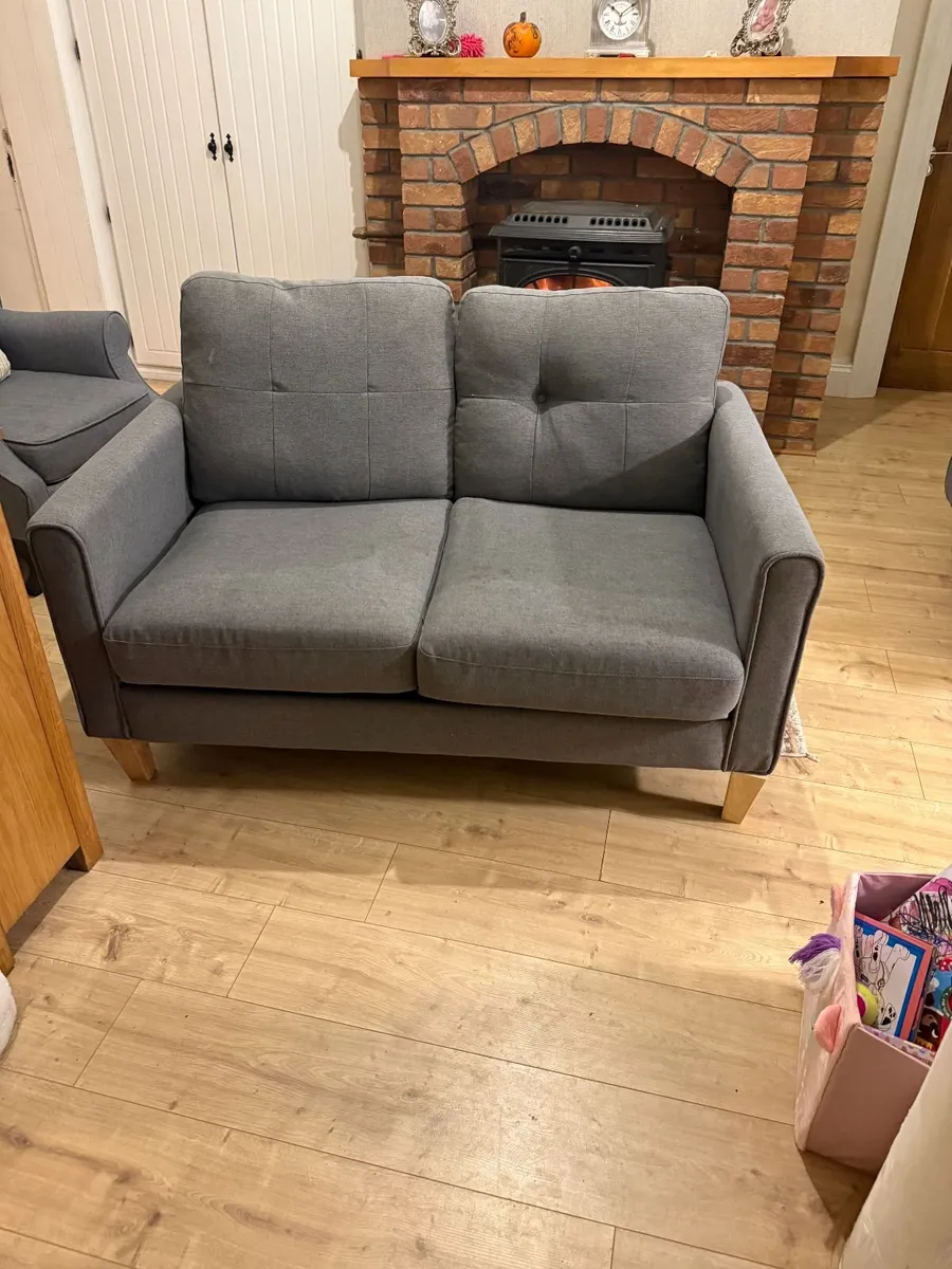 sofa - Image 3