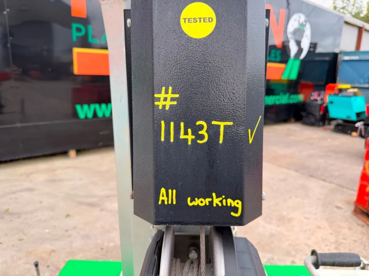 2020 Trime X-Chain  LED lighting tower....1143T - Image 3