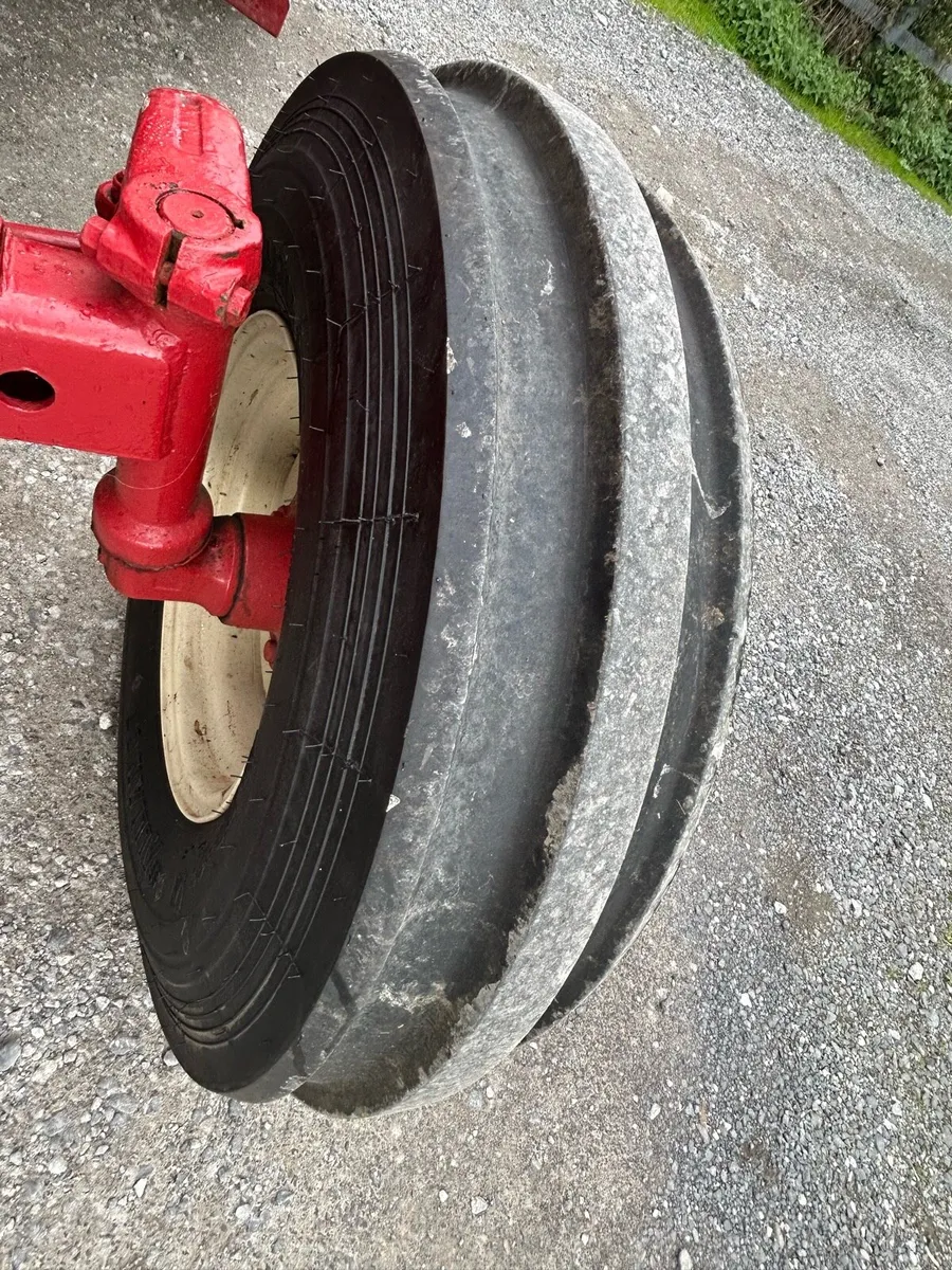 Case IH 885 XL - Image 4