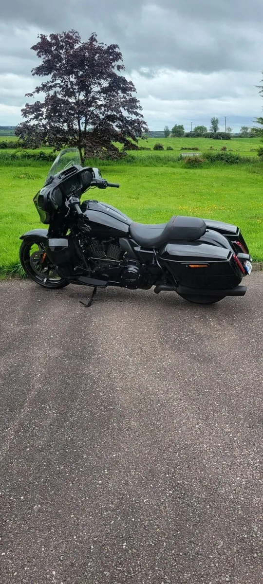 HARLEY DAVIDSON Street Glide 2025 - Image 3