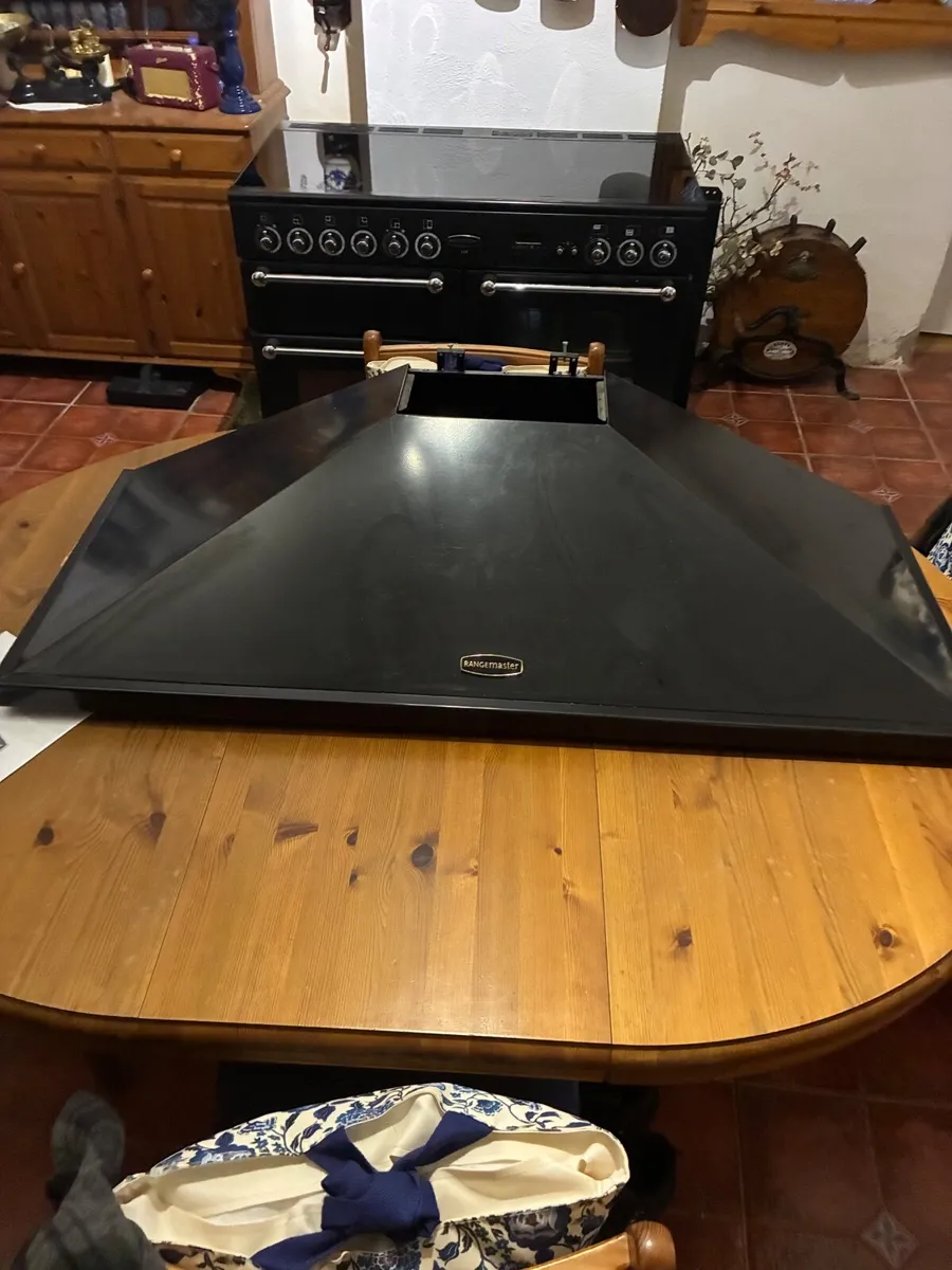 Rangemaster ceramic 110, hood and backsplash - Image 2