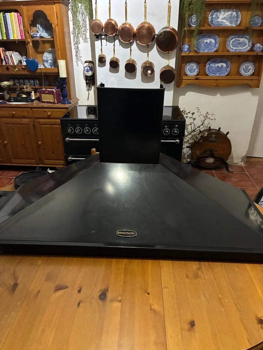 Rangemaster ceramic 110, hood and backsplash - Image 3