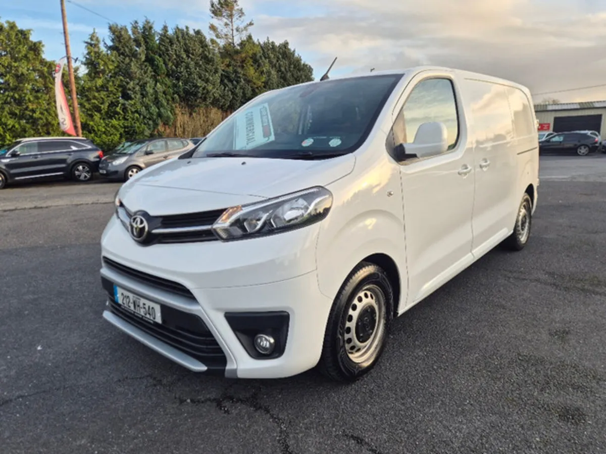 Toyota Proace 1.5 DSL GX Model ( MWB ). - Image 3