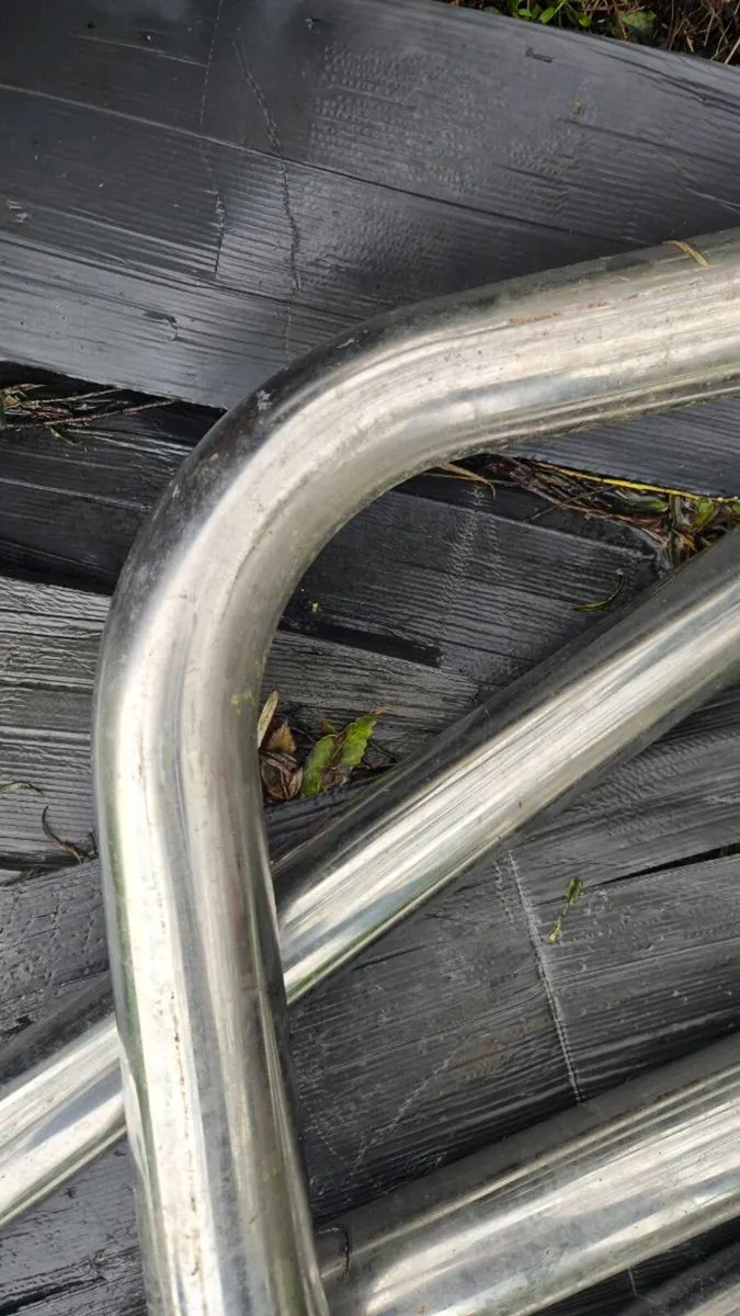 Stainless steel BARGAIN Bends & Tube for Exhausts - Image 1