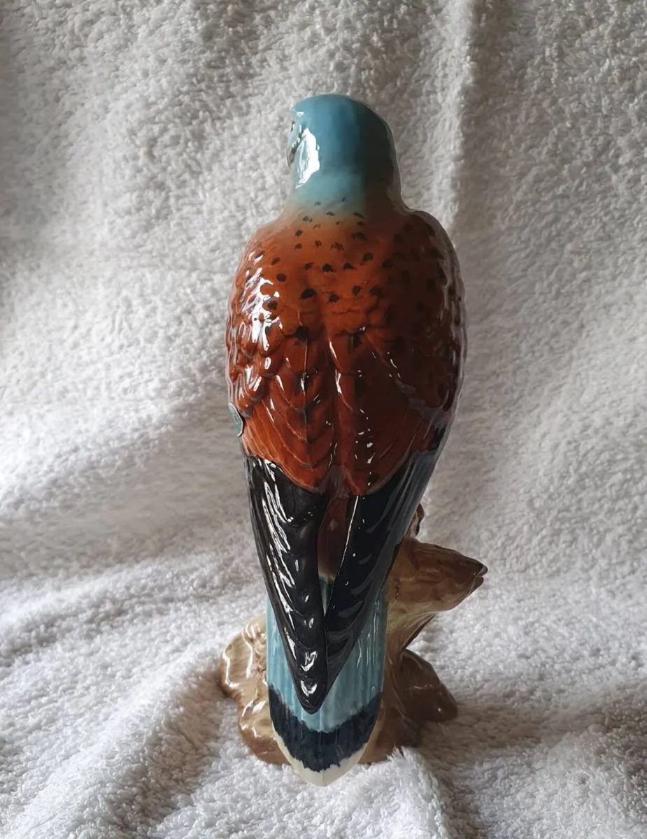 Vintage Beswick Kestrel Figurine - Image 2