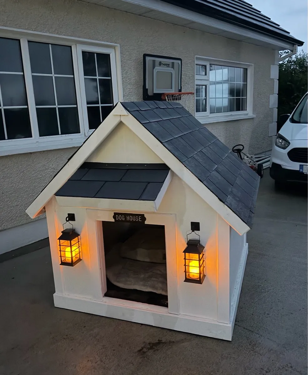 Luxury Dog house - Image 1