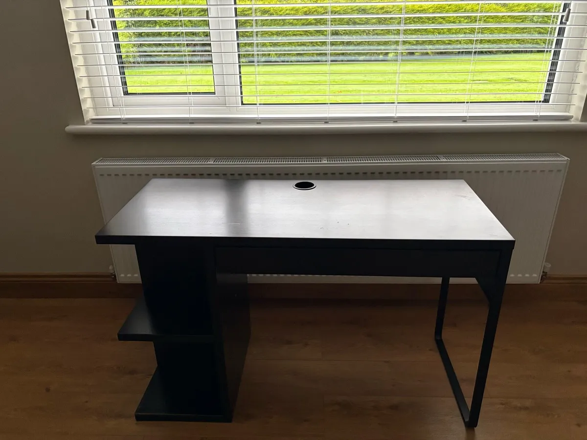 Computer Desk with Drawer - Image 1