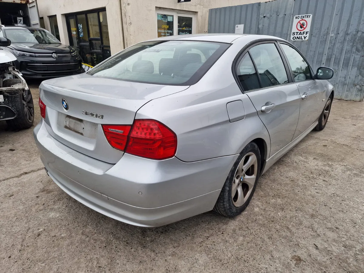 11 BMW 3 SERIES  2.0 D (N47D20C) FOR BREAKING - Image 3