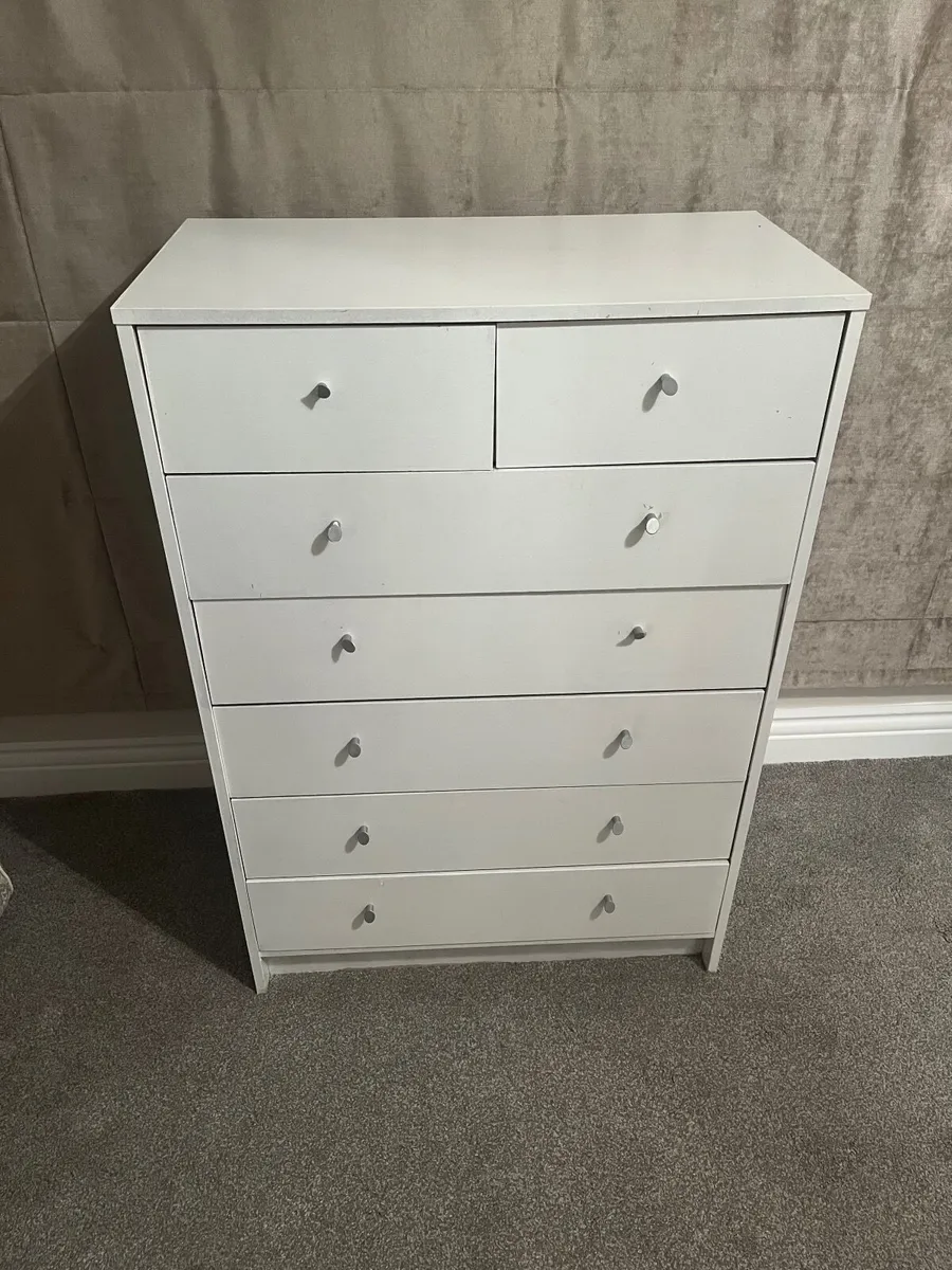 Chest of drawers - Image 2