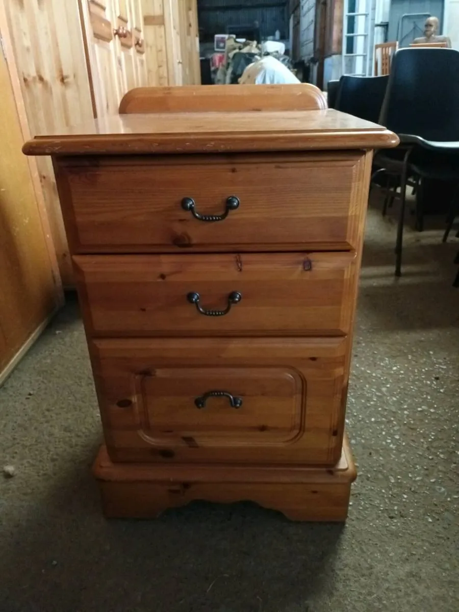 Large Pine Locker - Image 1