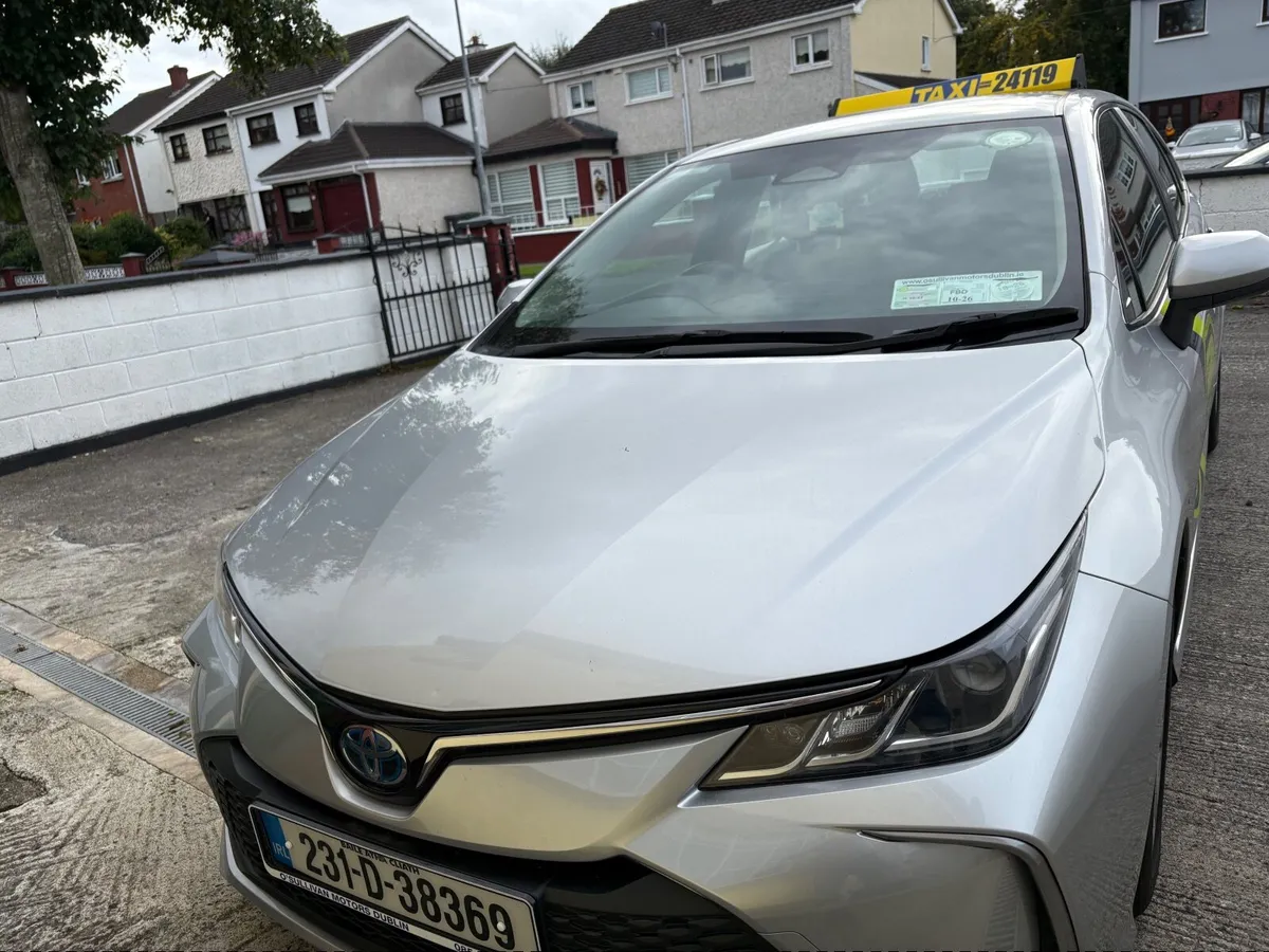 Taxi to rent - Image 1