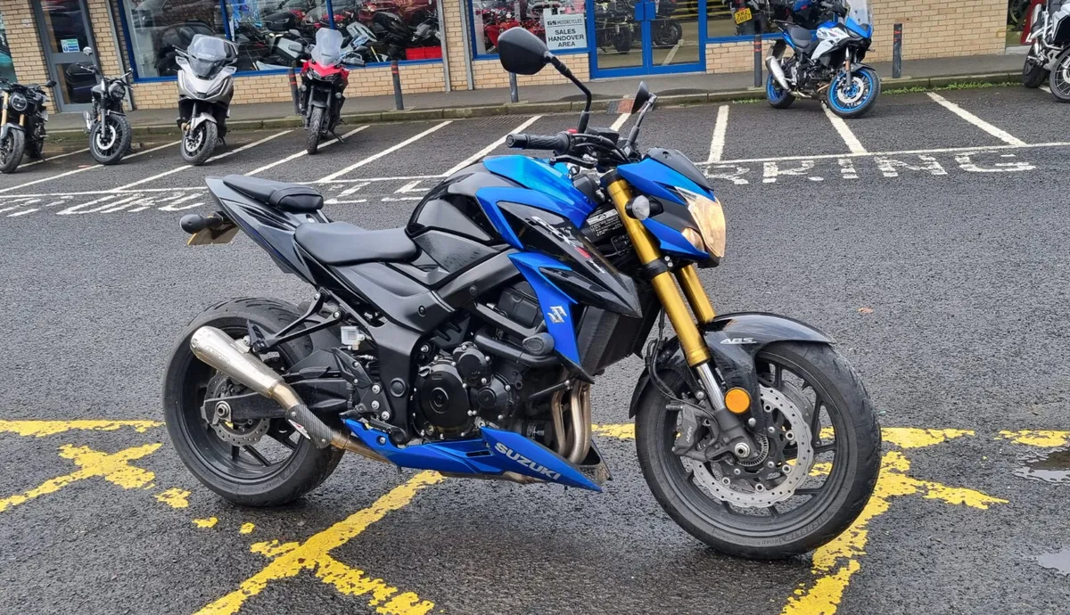Suzuki GSX-S750 - Image 2