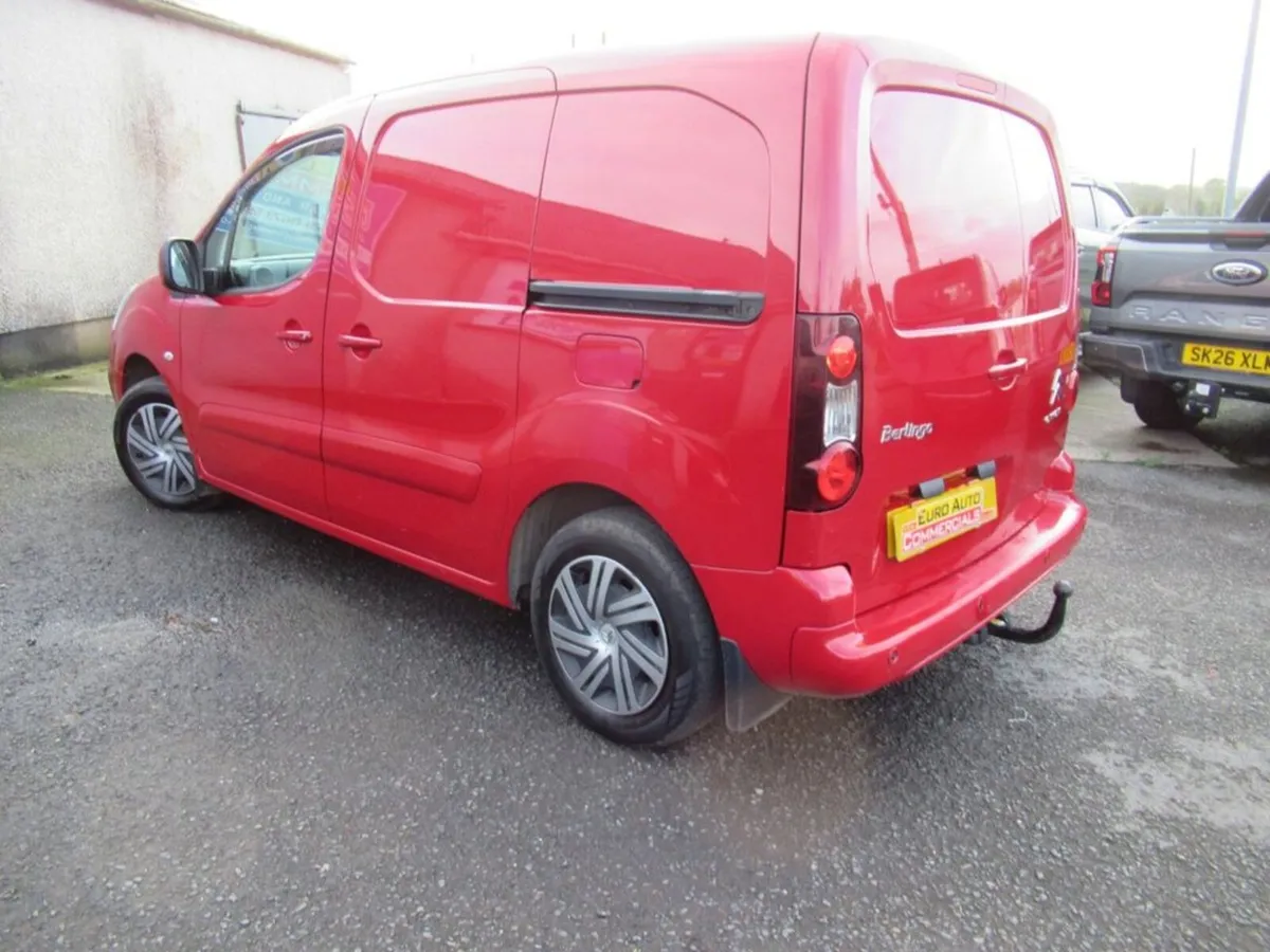 1.6 BlueHDi 625 LX Panel Van 5dr Diesel ETG6 L1 (1 - Image 2
