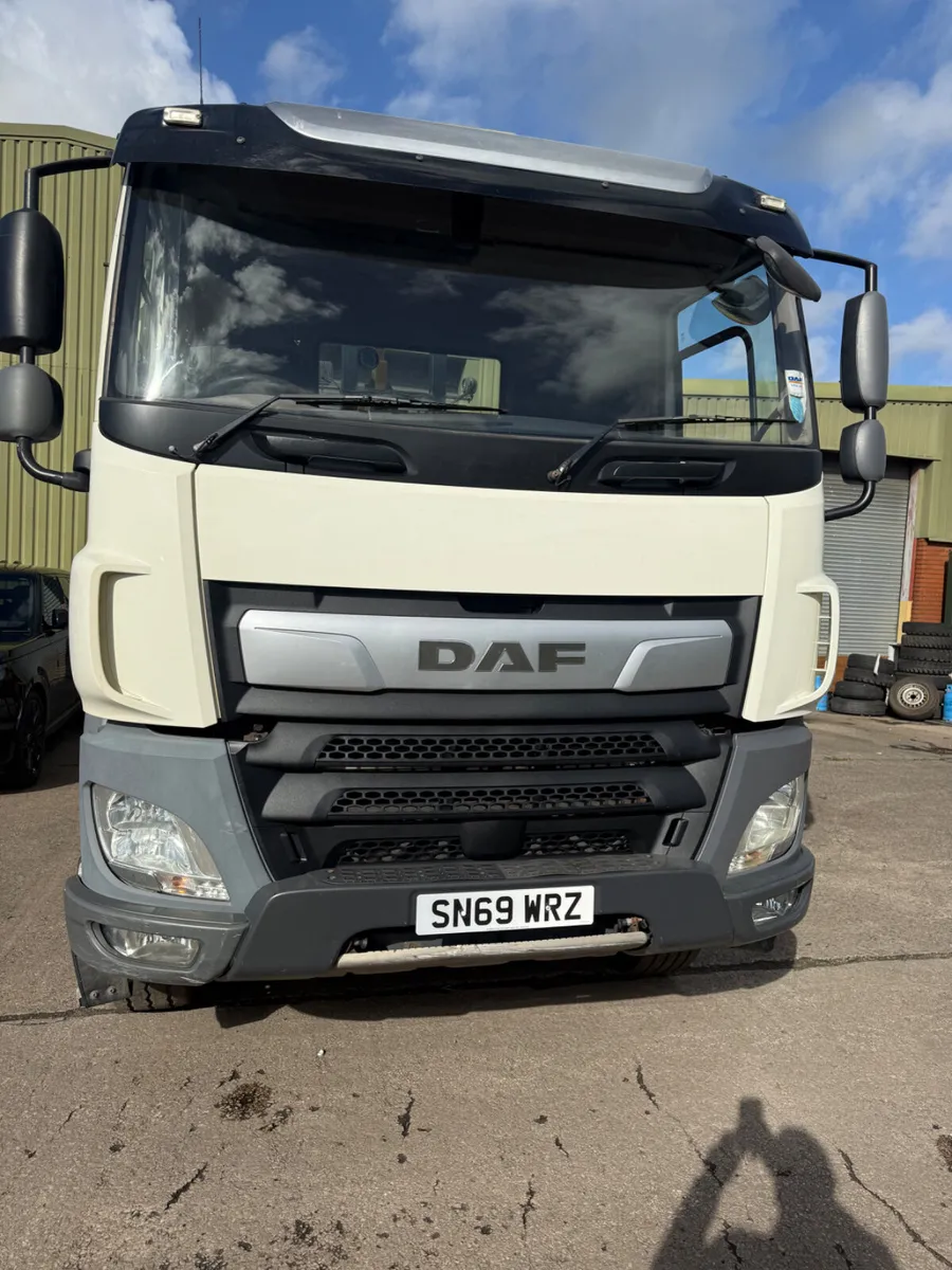 DAF CF HOOKLOADER  ( 2019 ) - Image 3