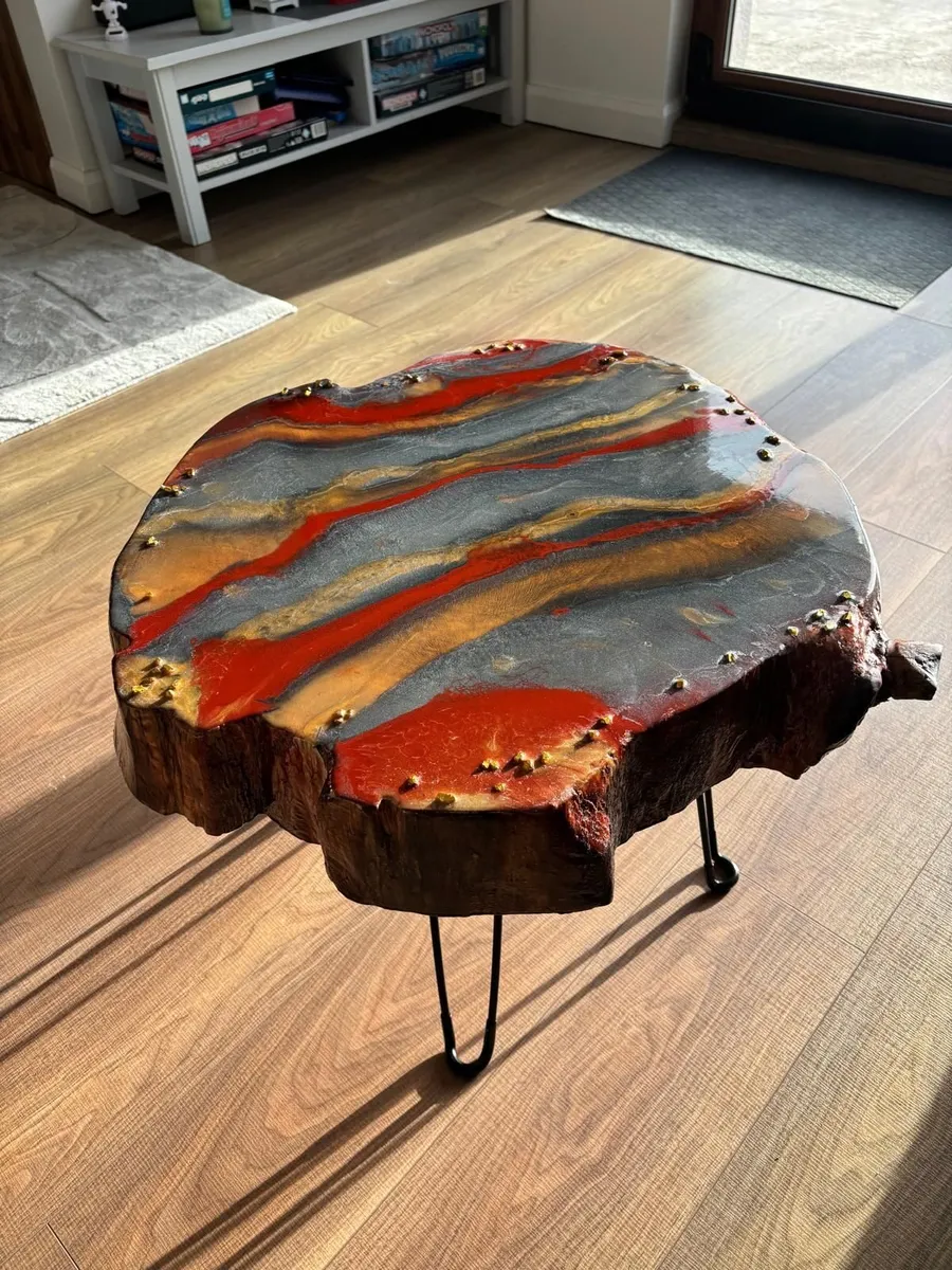 Epoxy wood coffe table - Image 1