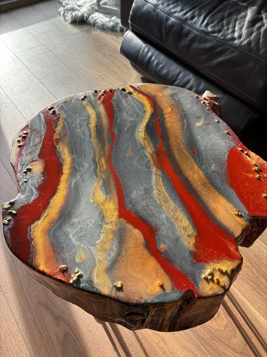 Epoxy wood coffe table - Image 4