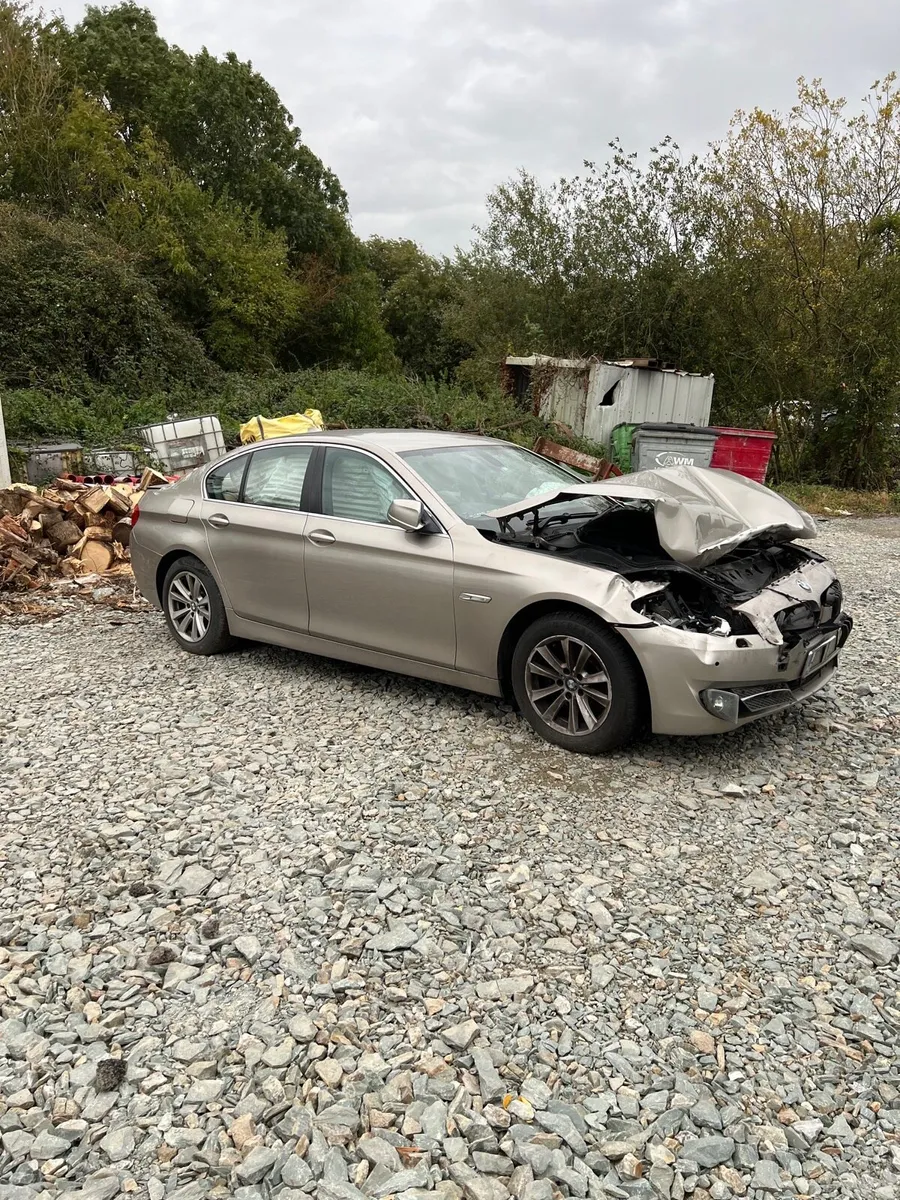 Breaking bmw 520d 2011 f10 a72/7 5 series - Image 1