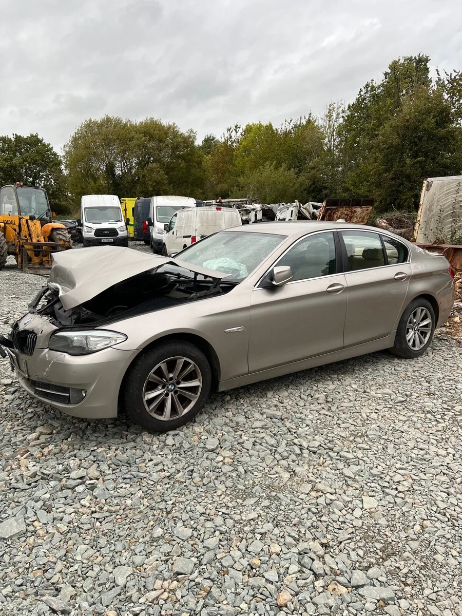 Breaking bmw 520d 2011 f10 a72/7 5 series - Image 4