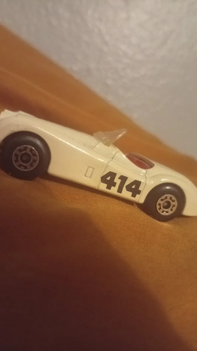 OLD DIECAST MATCHBOX JAGUAR