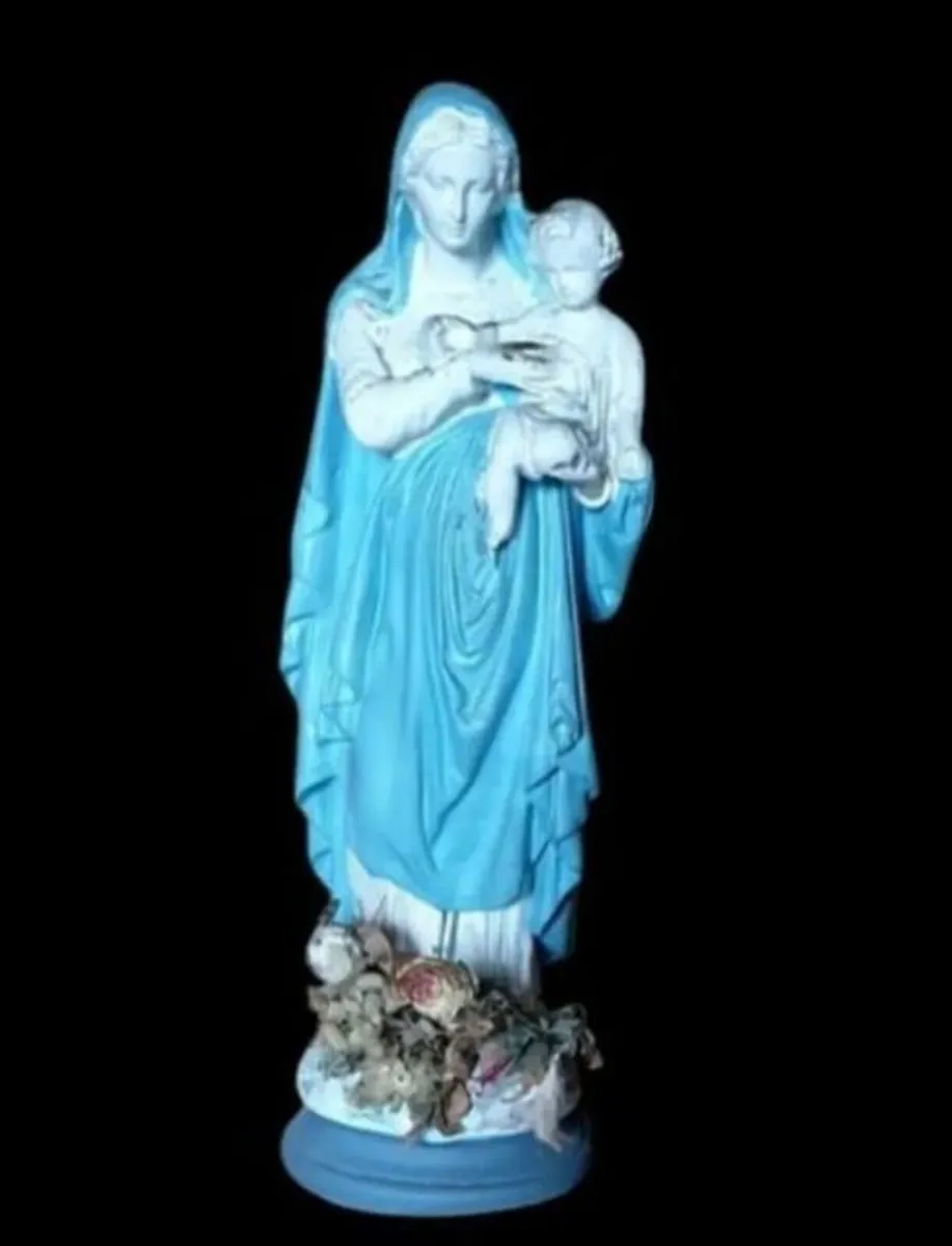 Large 32" Vintage Madonna & Child Chalkware Statue - Image 4