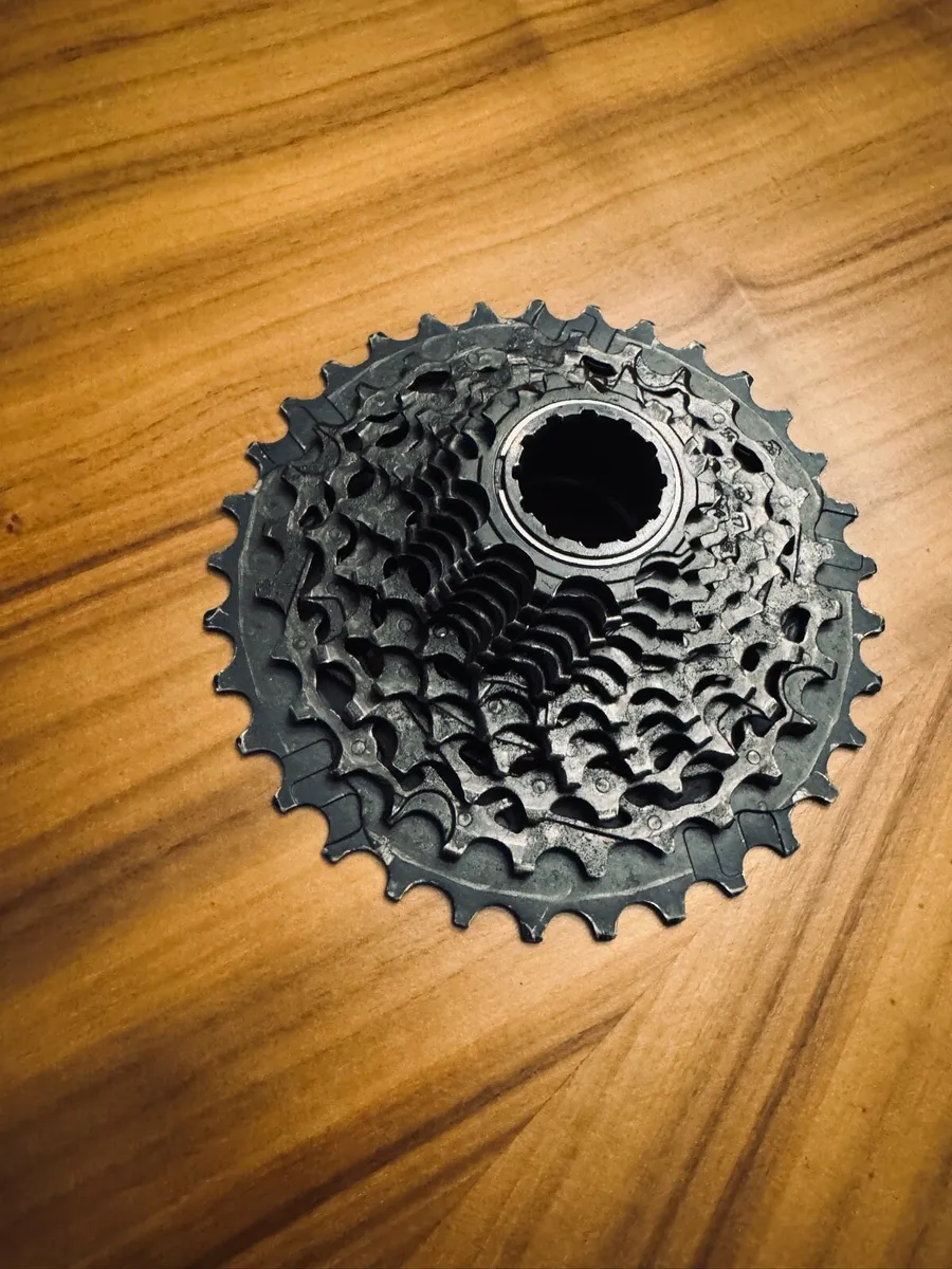 SRAM force cassette - Image 1