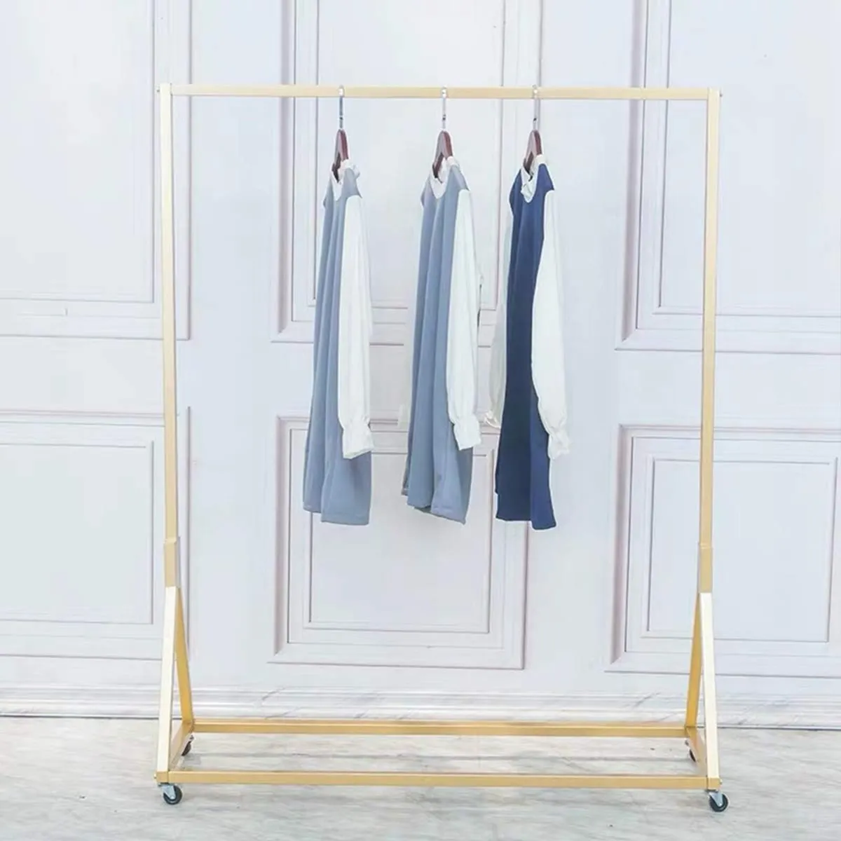 Modern Simple Heavy Duty Metal Rolling Garment - Image 3