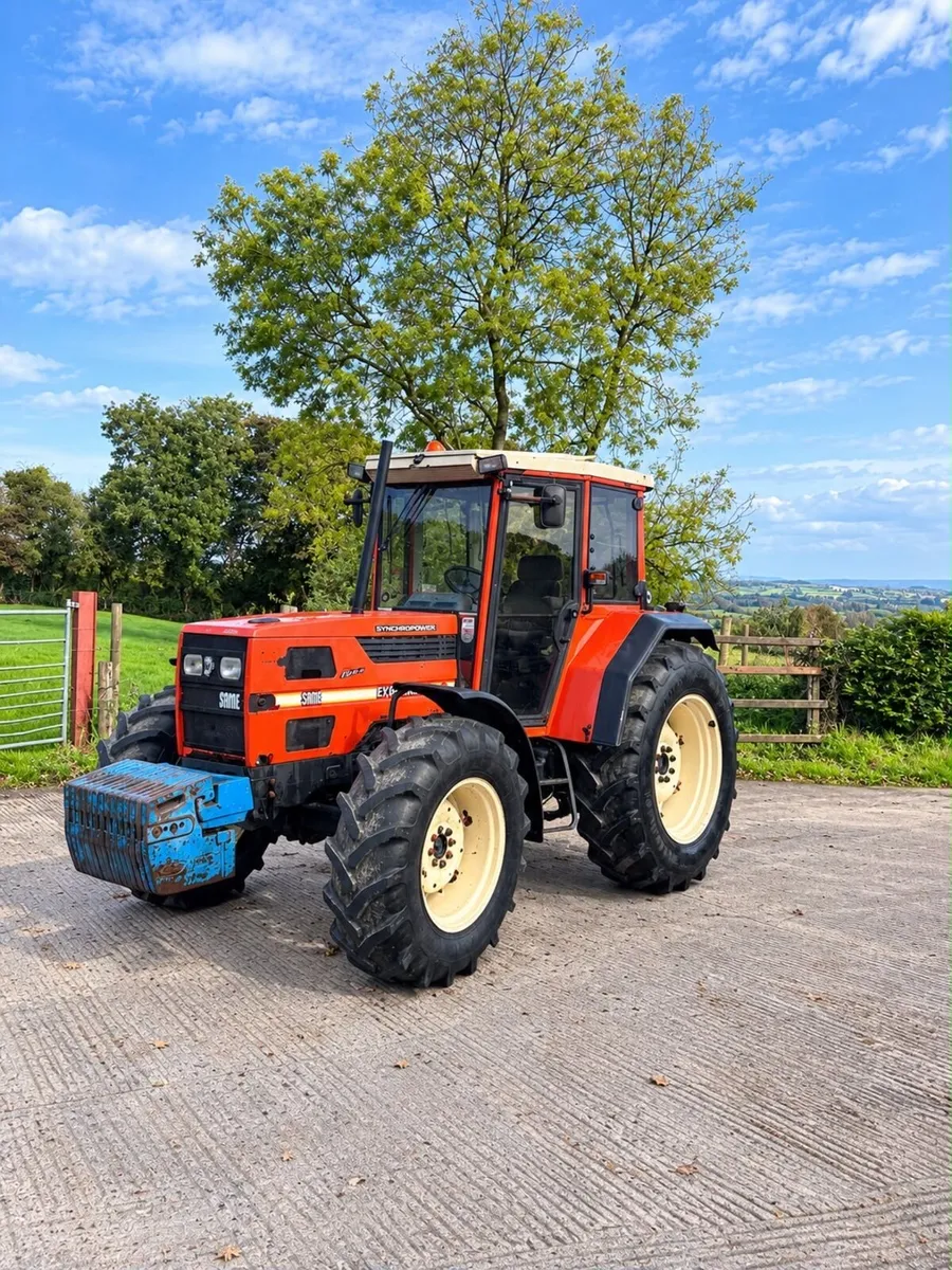 Same 90 4WD Tractor - Image 1