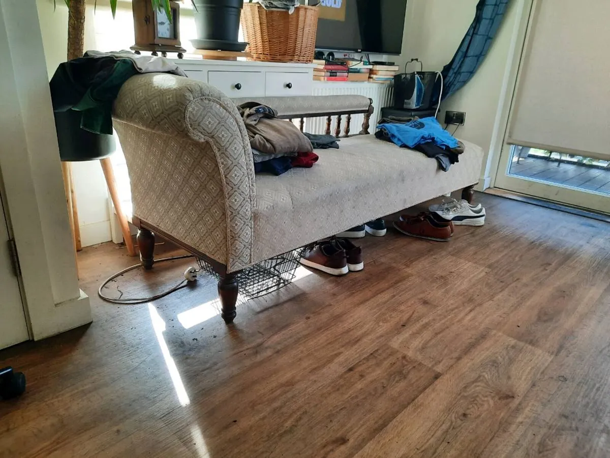 Chaise lounge( can deliver) - Image 4