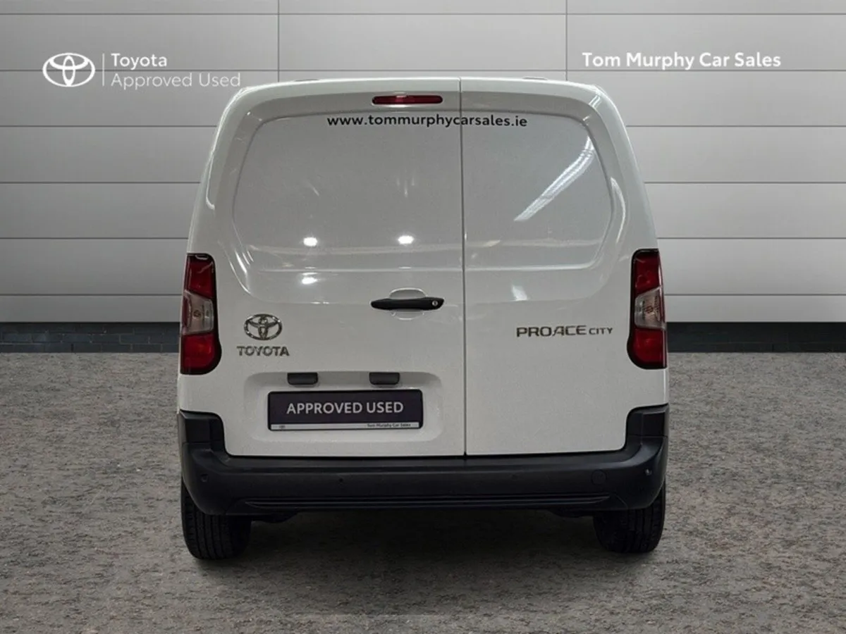Toyota Proace City 1.5 D GX SWB 650KG - Image 4