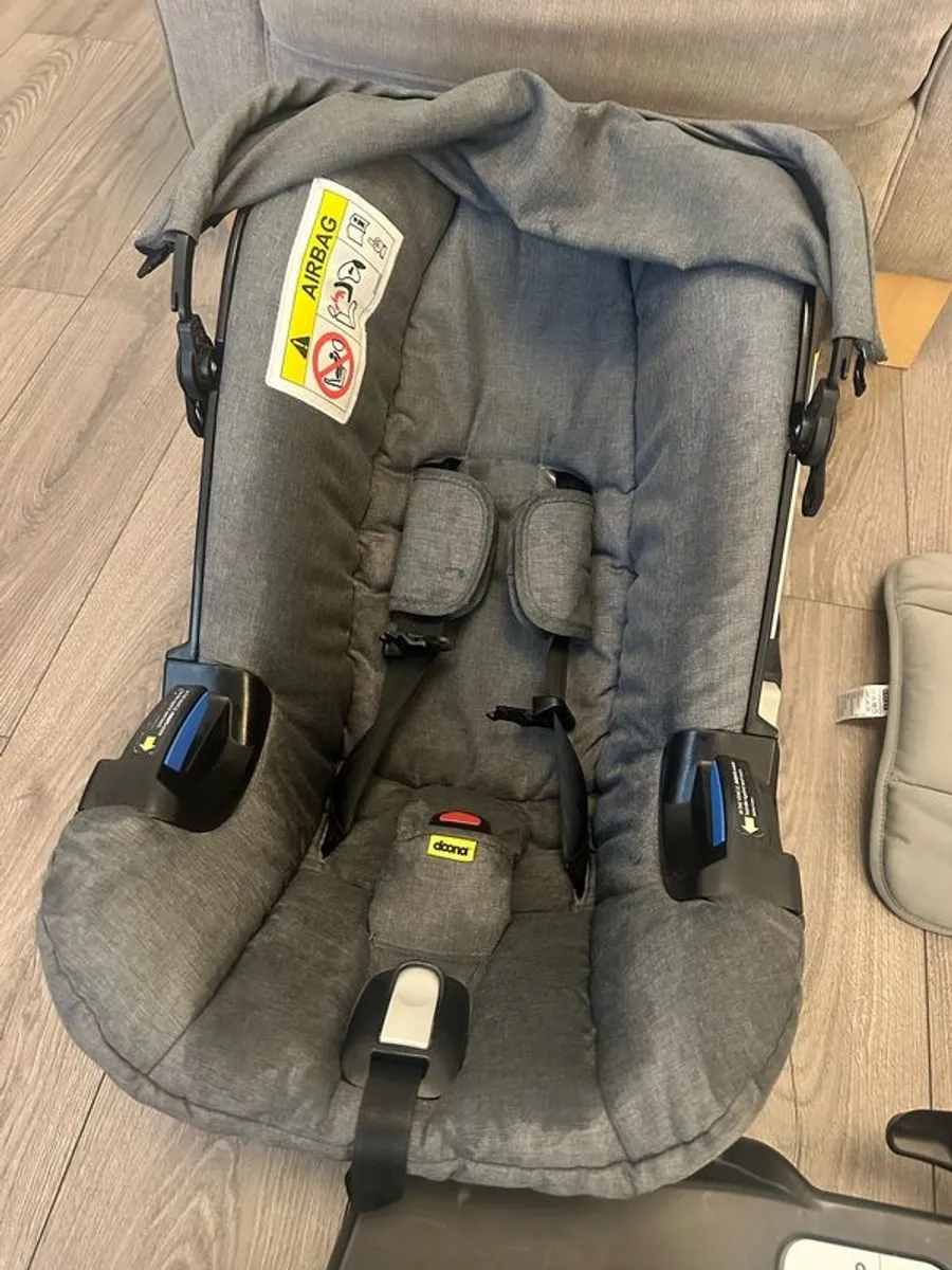 Doona+ Car Seat & Isofix - Image 4