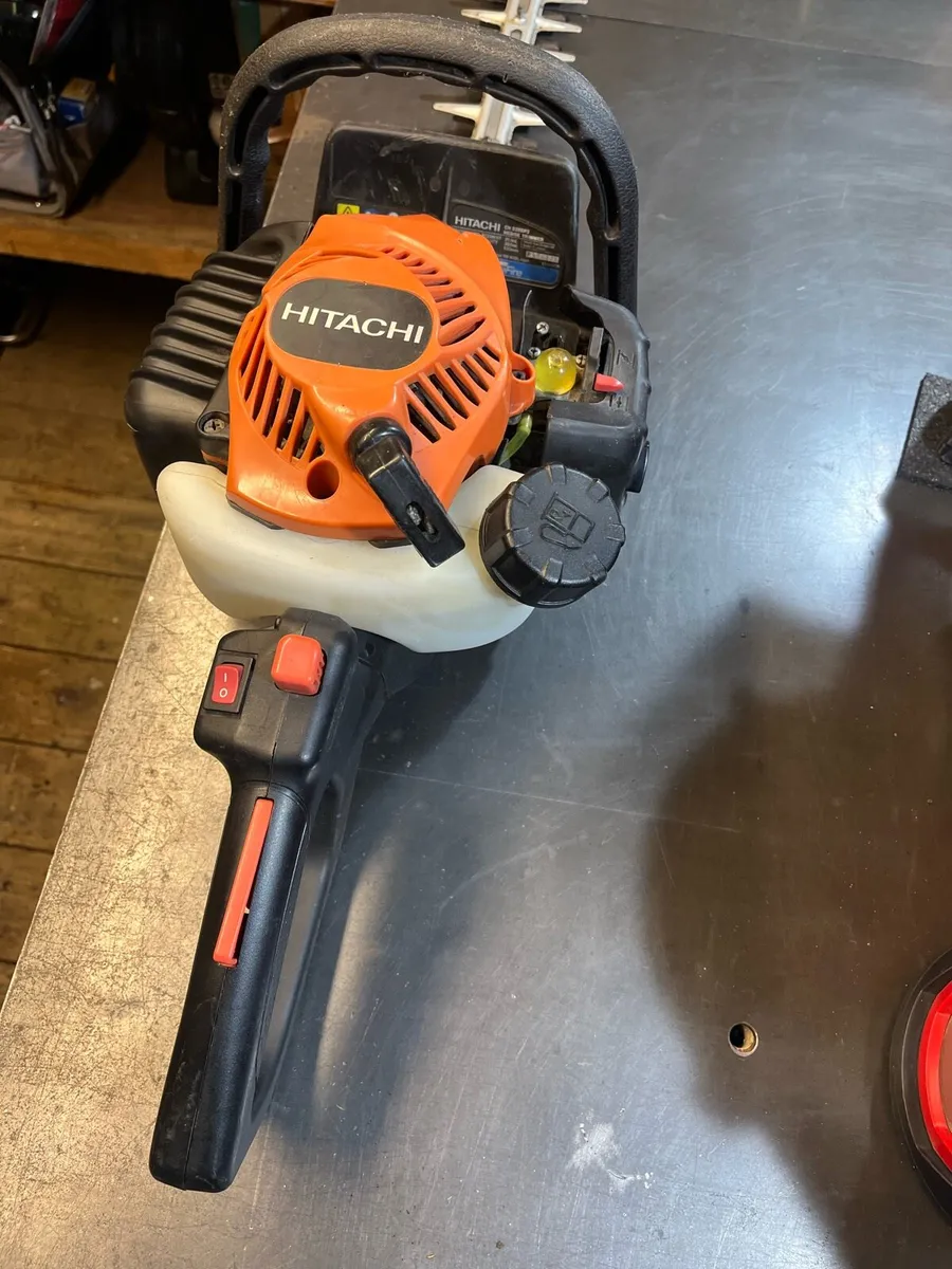 Hitachi/Tanaka Hedge cutter - Image 3