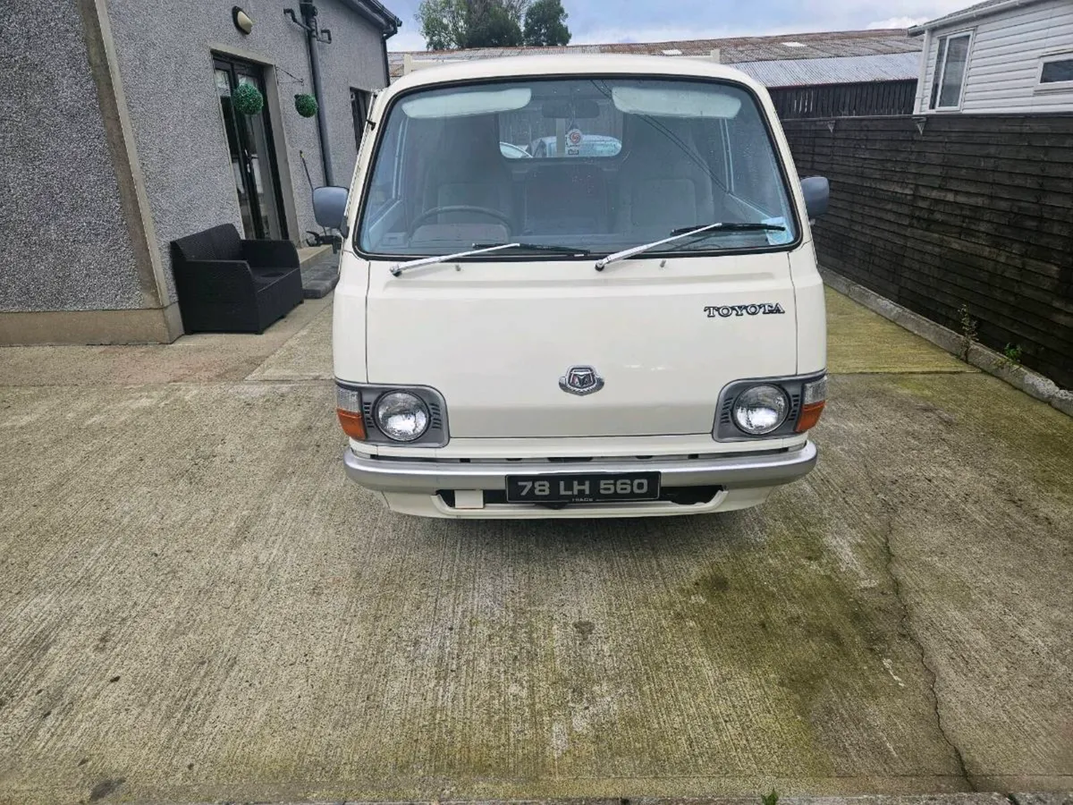 Toyota hiace - Image 3