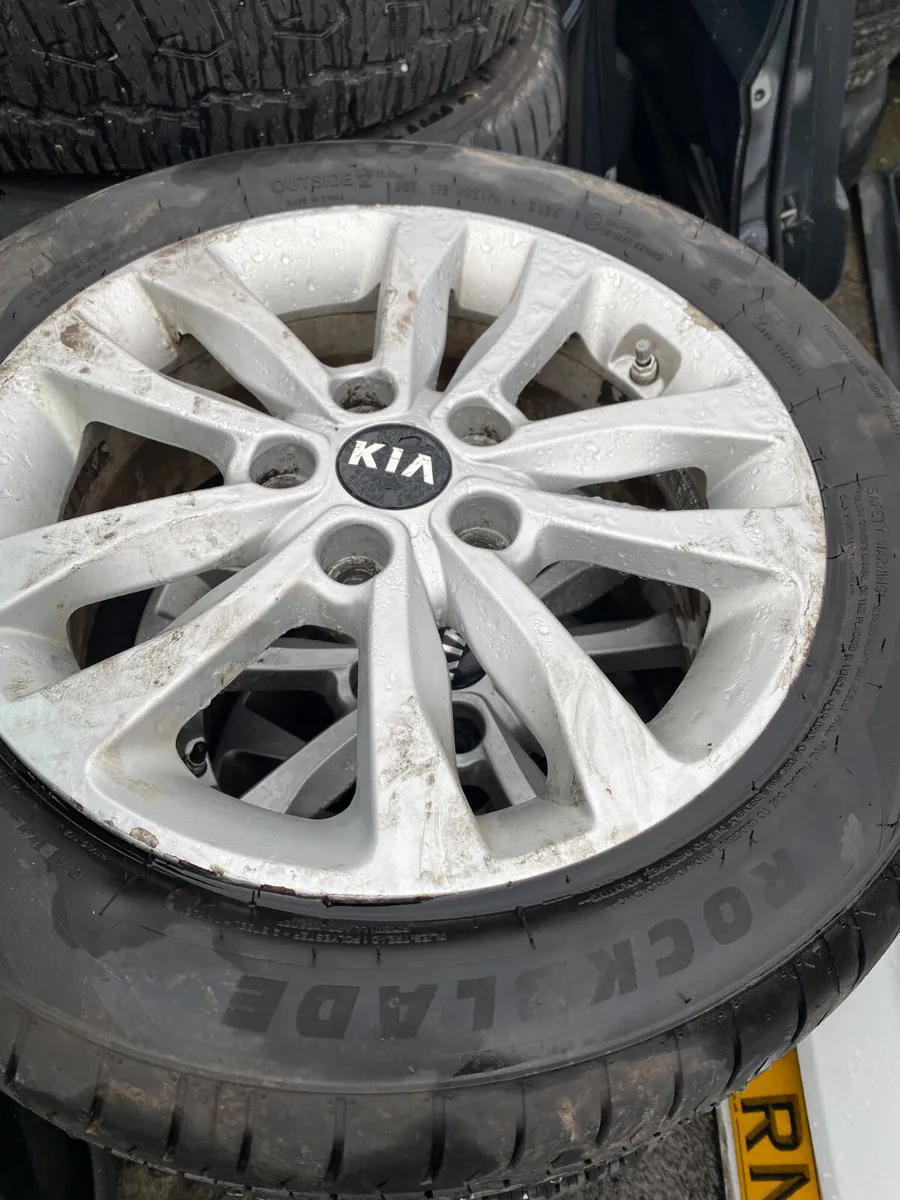 18”Kia Alloys for Sale - Image 1