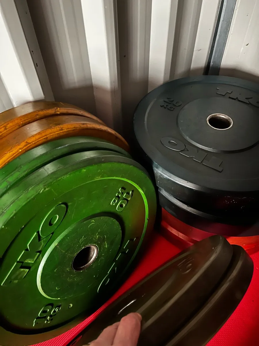 Full 150kg Olympic bumper weight plates set - Image 3