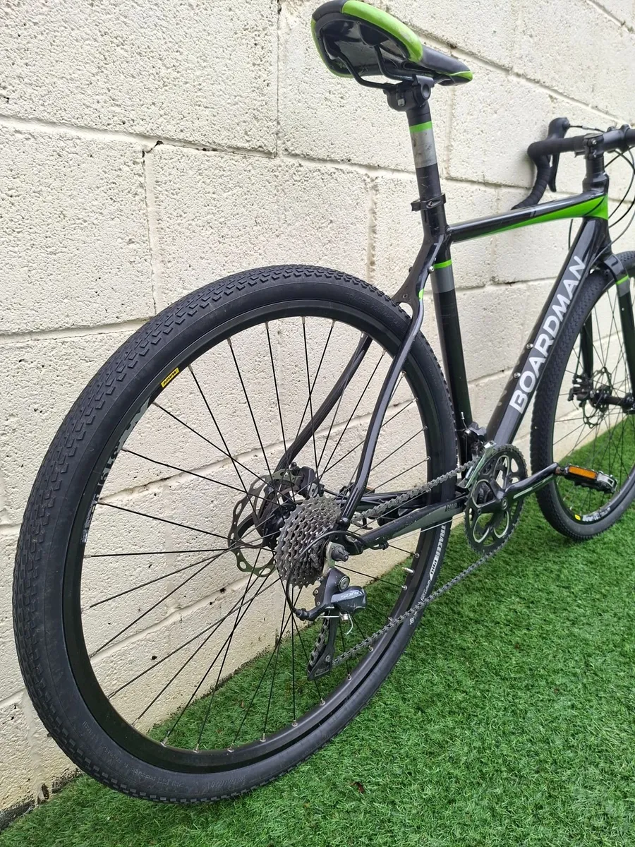 Boardman X7 Gravel Bike - Image 4