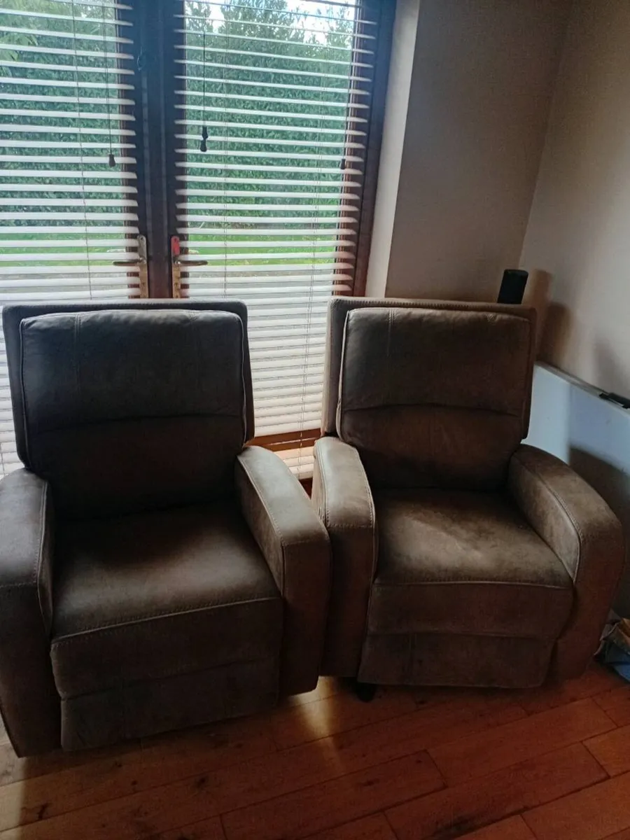 3+1+1 reclining set - Image 3