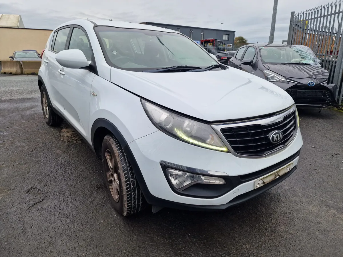 14 KIA SPORTAGE 1.7CRDI FOR BREAKING - Image 1